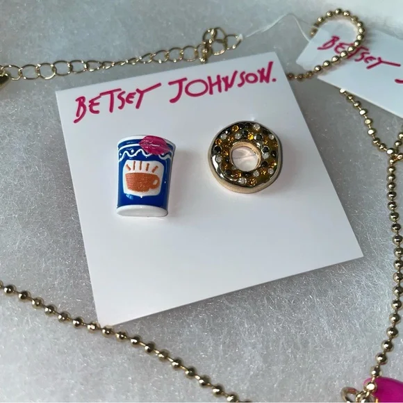 Betsey Johnson NYC bagel and coffee set, NWT - Picture 6 of 6